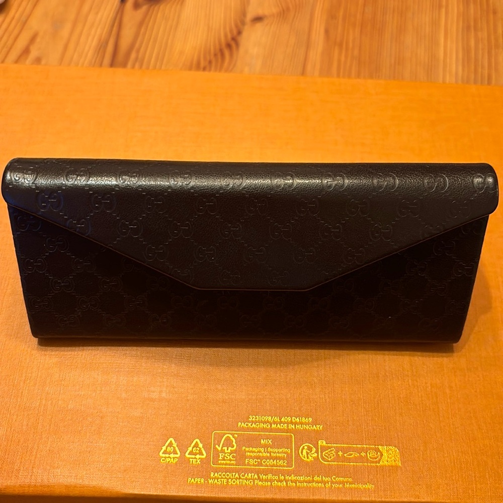Gucci glasses case